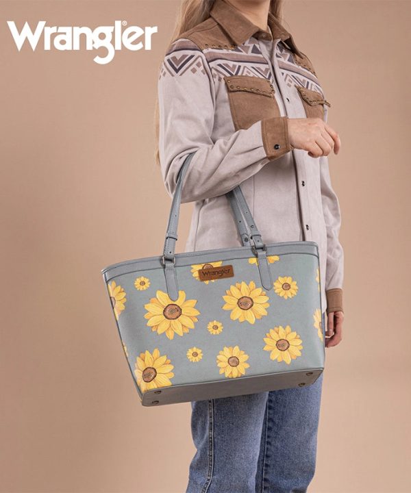 Wrangler Sunflower Print Wide Tote Bag Discount - Image 4