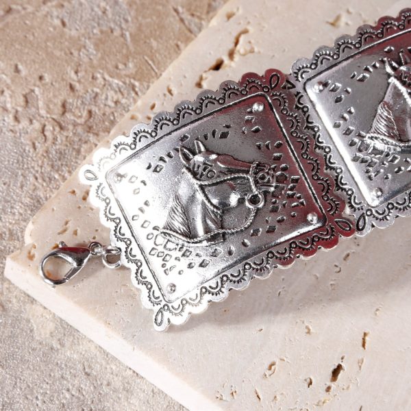 Wrangler Silver Chain Horse Head Concho Cuff Bracelet For Discount - Image 2