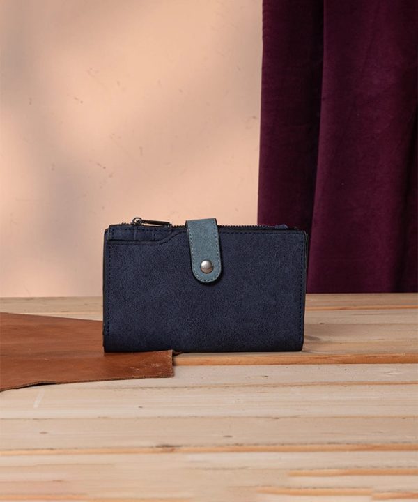 Wrangler W-Shaped Stitching Wallet Cheap - Image 3