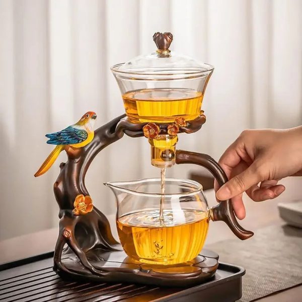 2024 New Glass Automatic Tea Set for Household Light Luxury High-end Teacup Magnetic Teapot Lazy Tea Maker Hot on Sale